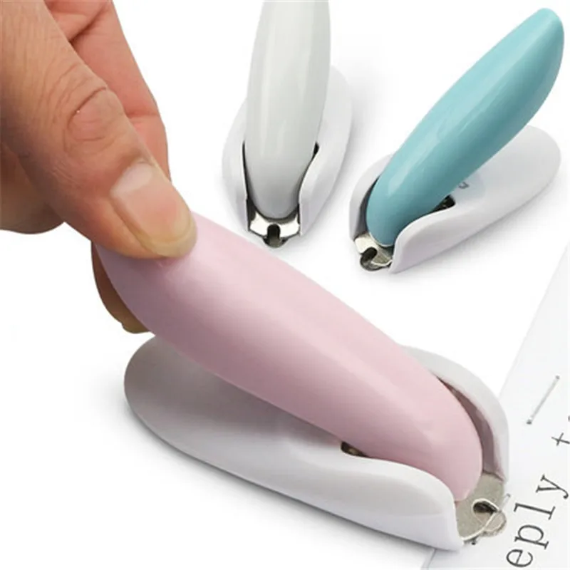 

Metal Staple Remover Handheld Mini Compact Stapler Removal Tool Portable Stationery Office Binding Supplies
