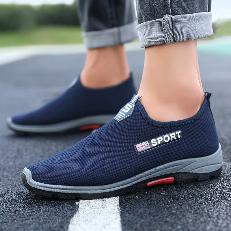 Summer Men's Mesh Slip On Shoes Breathable Outdoor Sneakers Shoes Walking Shoes