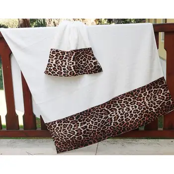 

Leopard print Bamboo Bathroom 2'li Towel Set