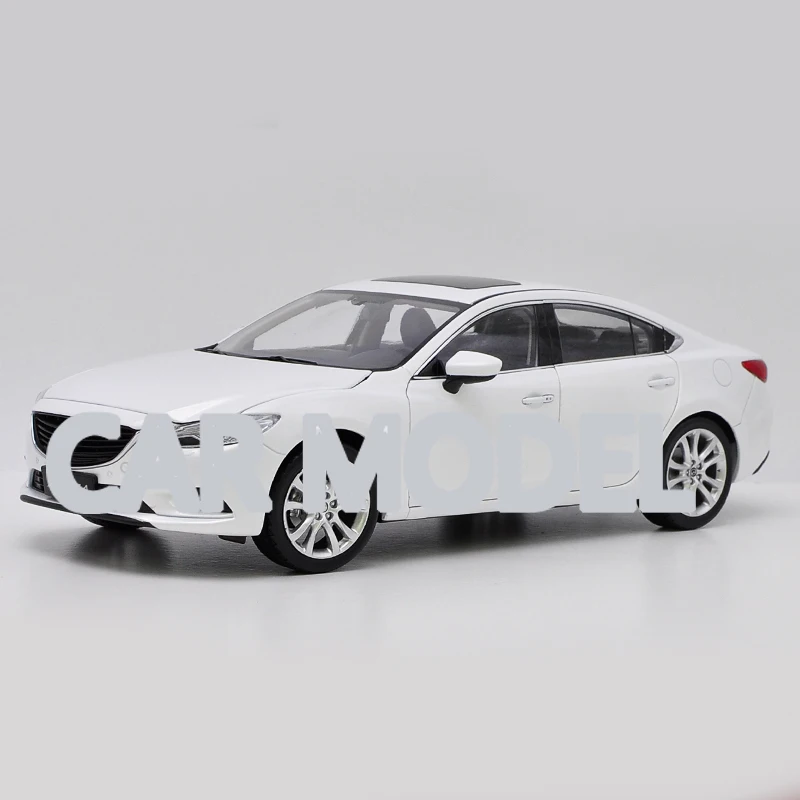 1:18 Масштаб сплава игрушечные транспортные средства ATENZA 6 автомобиль модель детских игрушечных автомобилей авторизованный игрушки для детей - Цвет: Белый