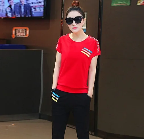 

Summer New Style Sports Set Korean-style Fashion Slimming Women's Casual Wear Short Sleeve Capri Pants round Neck Sweater Two-Pi