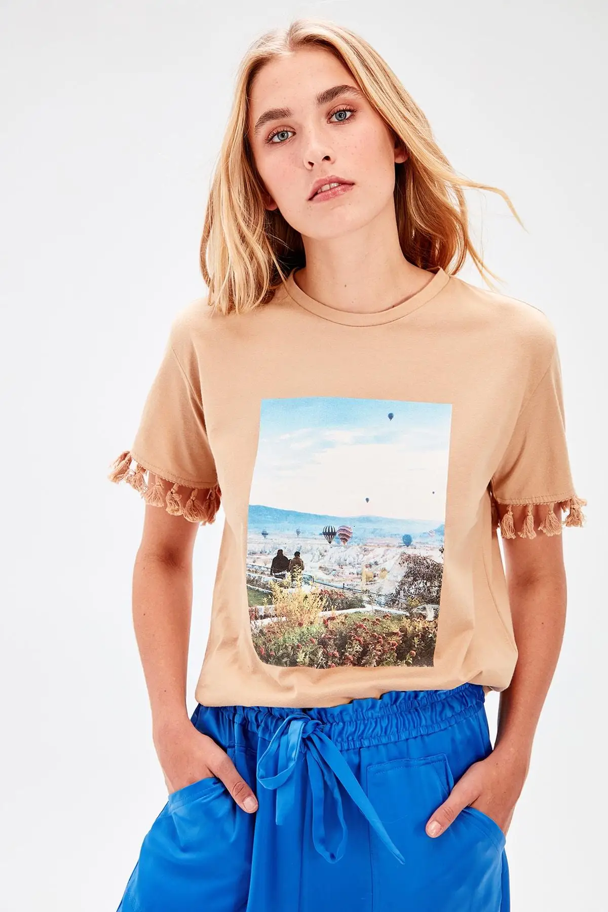 Trendyol Camel принтованная Базовая Трикотажная футболка TWOAW20TS0100|Футболки| |