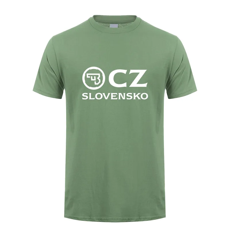 军绿色 Military green