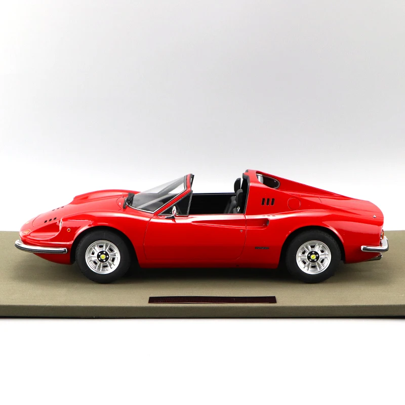 Модель автомобиля Bburago 1:24 FERRARI Dino 246 GT из сплава|Наземный транспорт| |