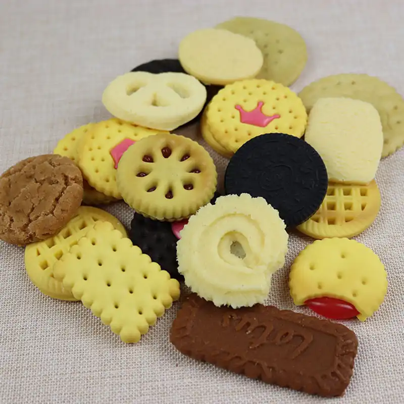 play biscuits