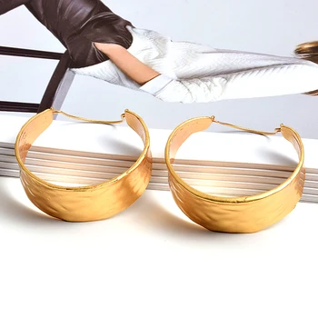 

New Arrival Metal Round Earrings High-quality Gold Drop Earrings Wholesale Fashion Trend Jewelry Accessories For Women