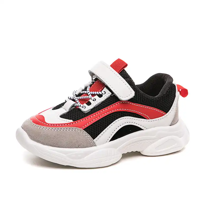children sports shoes