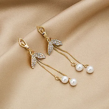 

Simple Diamond Elegant Ballet GIRL'S Earrings Long Earrings