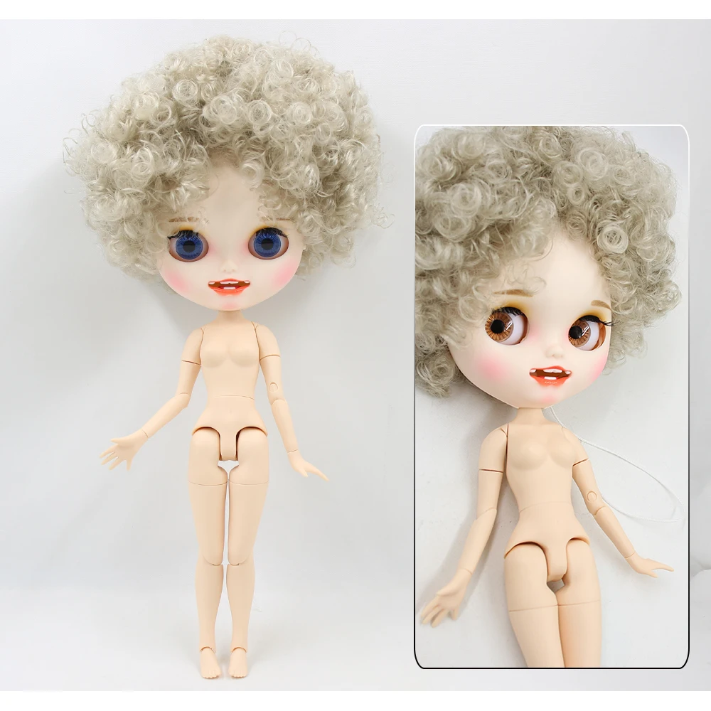 Neo Blythe Doll with Silver Hair, White Skin, Matte Smiling Face & Custom Jointed Body 1