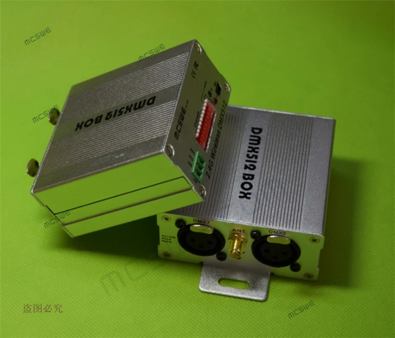 Беспроводной DMX512 трансивер, двухдиапазонное, Порты и разъёмы 1024 канал Беспроводной разъем DMX сигнал усилитель + SPI