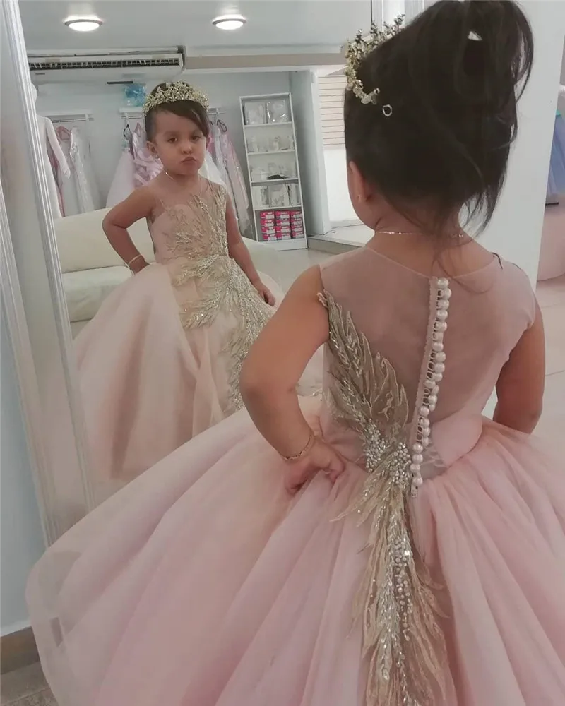 sheer-neck-flower-girl-dresses-lace-beaded-ball-gown-little-girl-wedding-dresses-cheap-communion-pageant-dresses-gowns-f261 (1)