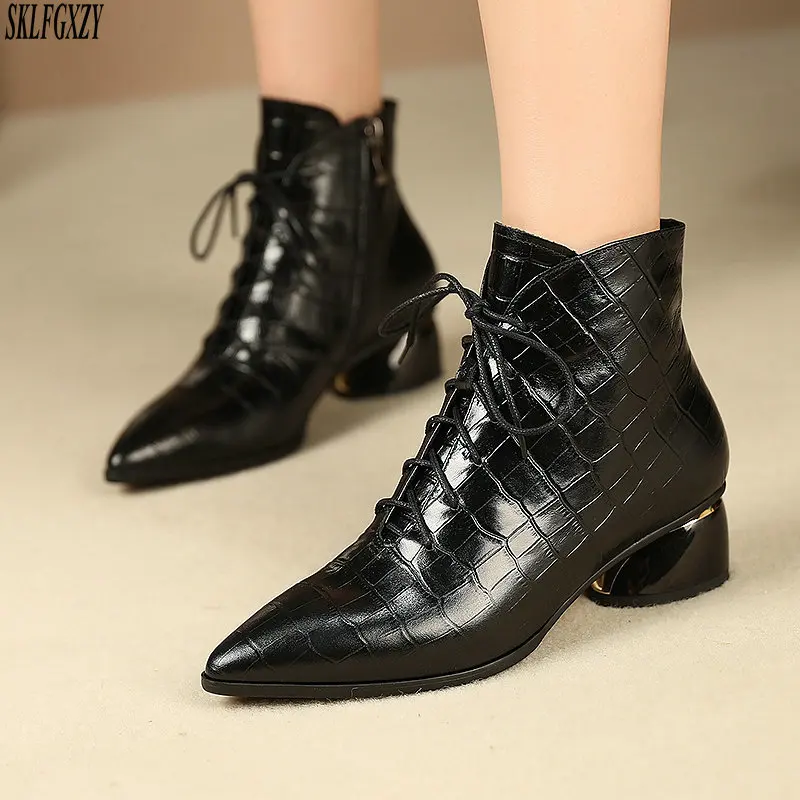 

Basic Boots Women 4cm High Heels Autumn Winter Ladies Shoes Woman Zipper Short Motorcycle Genuine Leather Boots Ladies Office