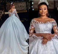 Arabic Dubai Luxury Lace Bride Wedding Dress 2021 Sheer Neck Long Sleeves Pearls Bridal Gown Robe De Soirée De Mariage HY98