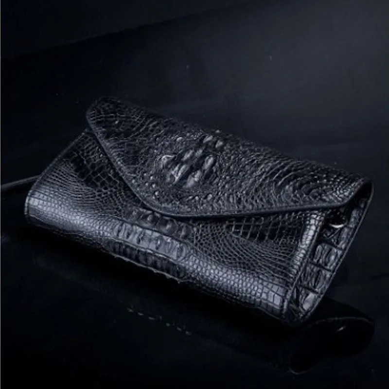 Рисунок 2 - Женская сумка на цепочке ourui из крокодиловой кожи