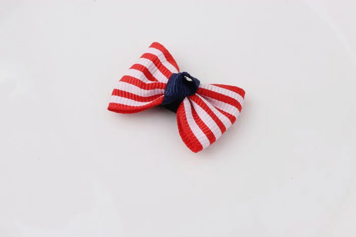 3415096306_2064719666