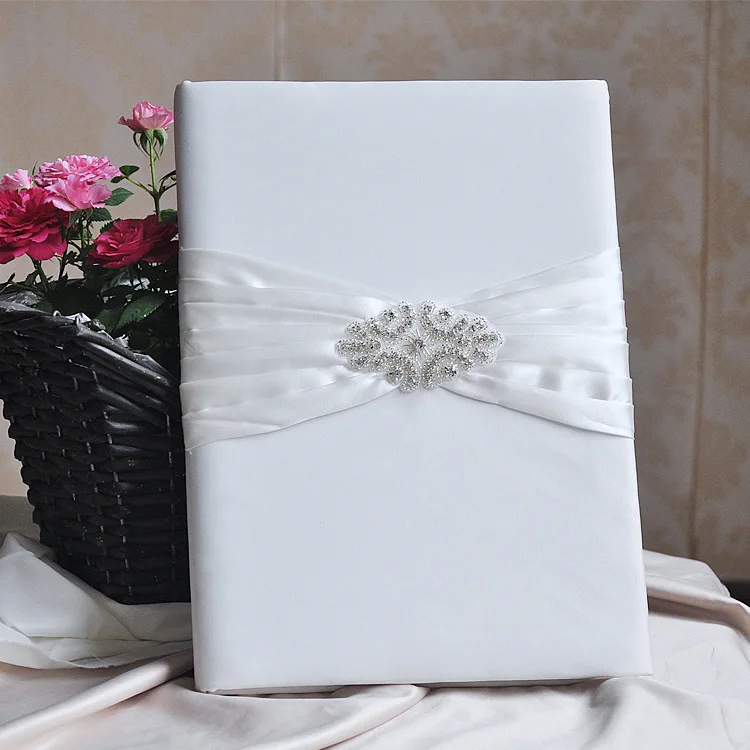 

Women's Pleated Man-made Diamond Vows This Western-style Wedding Marriage Certificate Bride Supplies