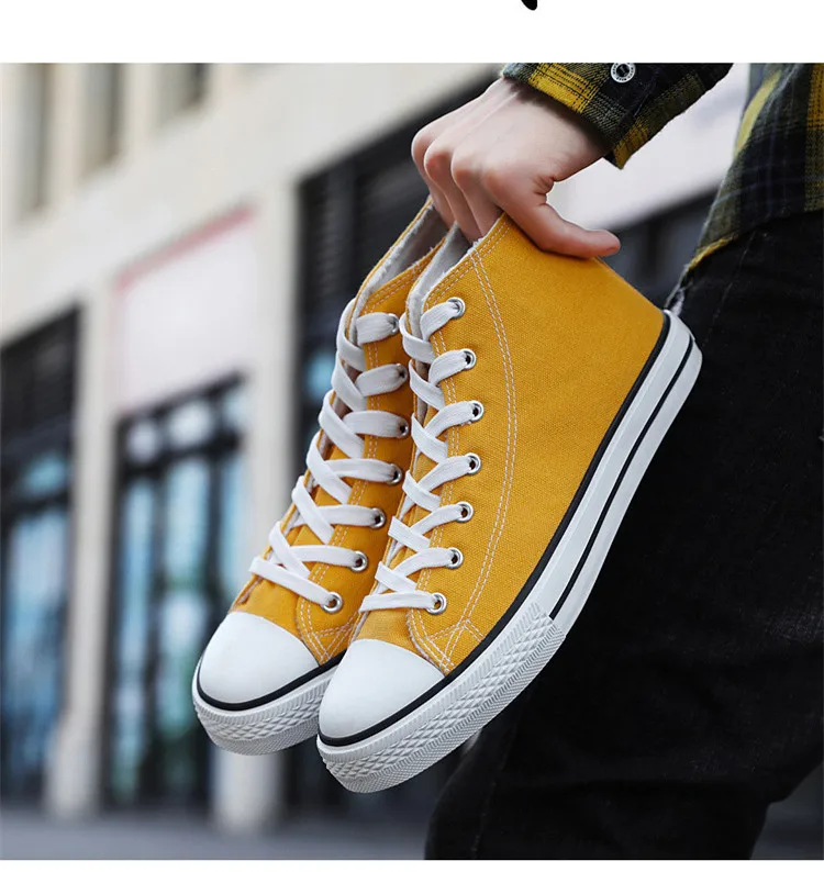 12157520602_723765851