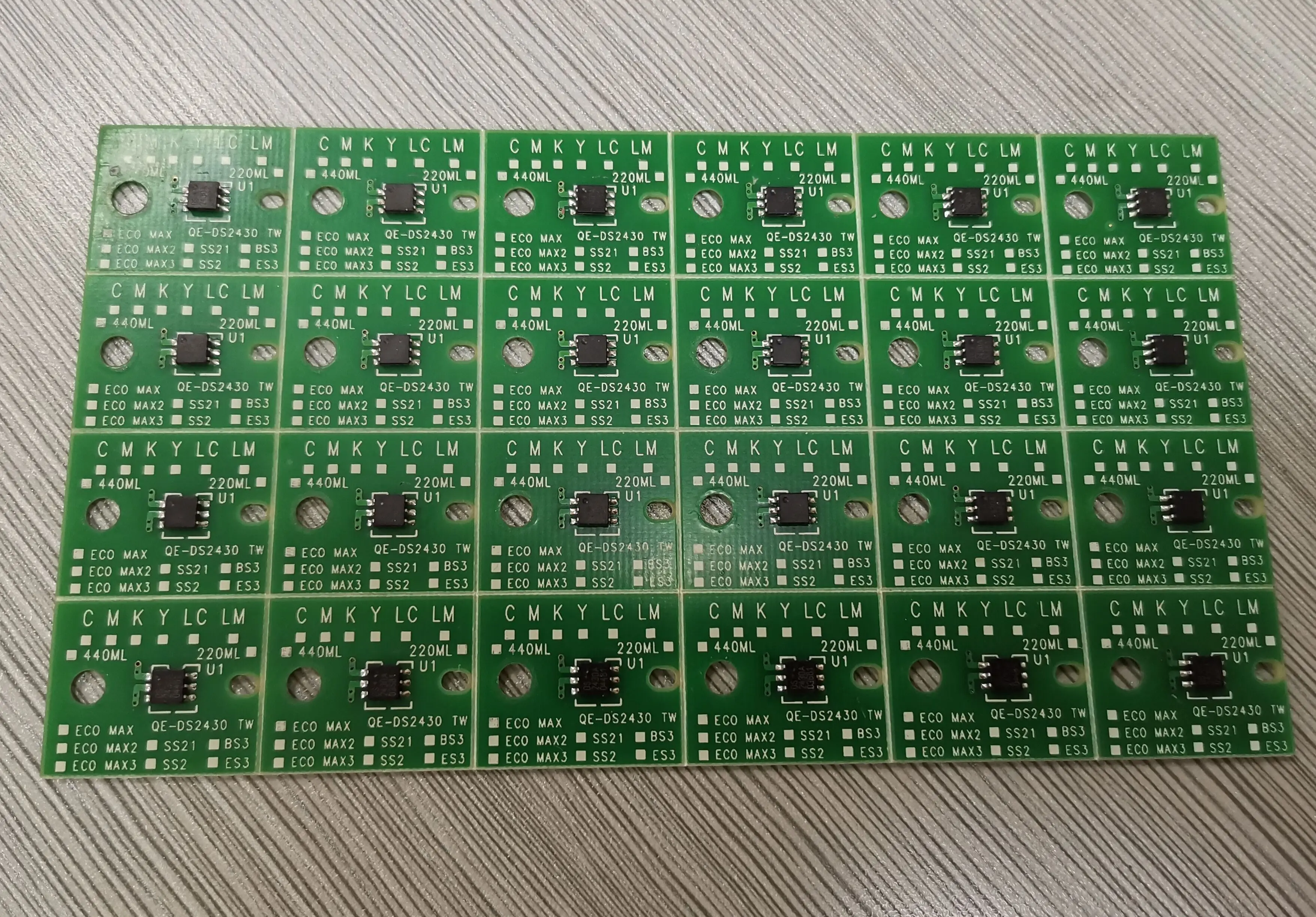 

Eco Sol Max2 permenent chip для Roland SOLJET PRO4 XF640 XR640 Eco Solvent Max2, Постоянный чип 4 цвета K C M Y