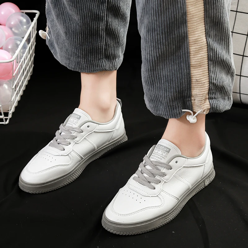 

New Korean Version of Women Shoes In Spring Autumn Shallow Flat Bottom Female Small White Shoes Plate Shoes U20-42