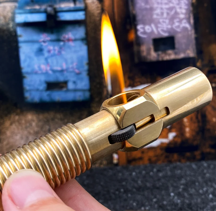 Creative Handmade Brass Kerosene Cigarette Lighter Heavy Trech Screw