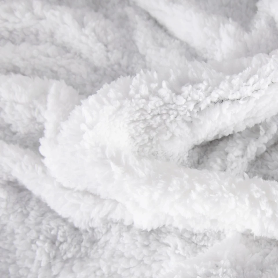 11282937031_1805383331