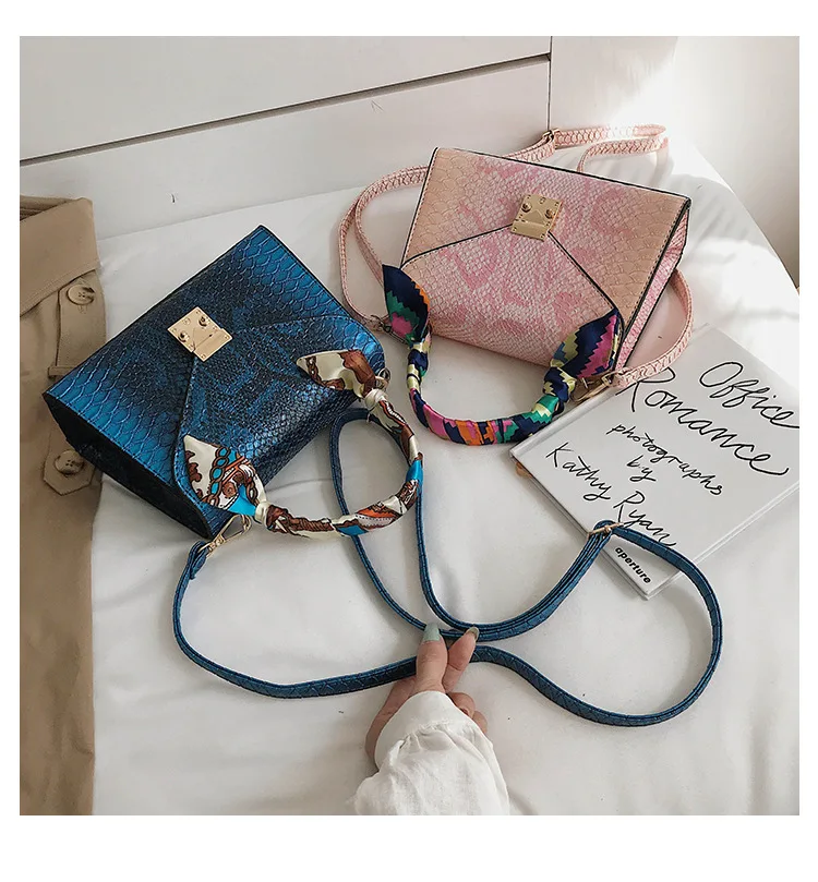 Luxury Crocodile Pattern Crossbody Bags For Women 2019 Small Scarf Handbag PU Leather Hand Bag Ladies Designer Shoulder Bag Blue (7)