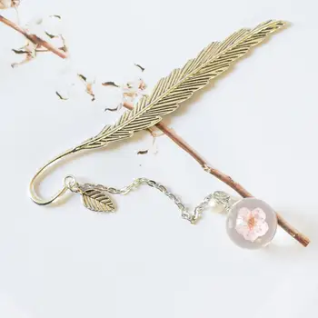 

Dried Flower Specimen Bookmark Vintage Feather Reading For Book Beautiful Hanging Book Tassel Clip Bookmark Mark Metal P3J3
