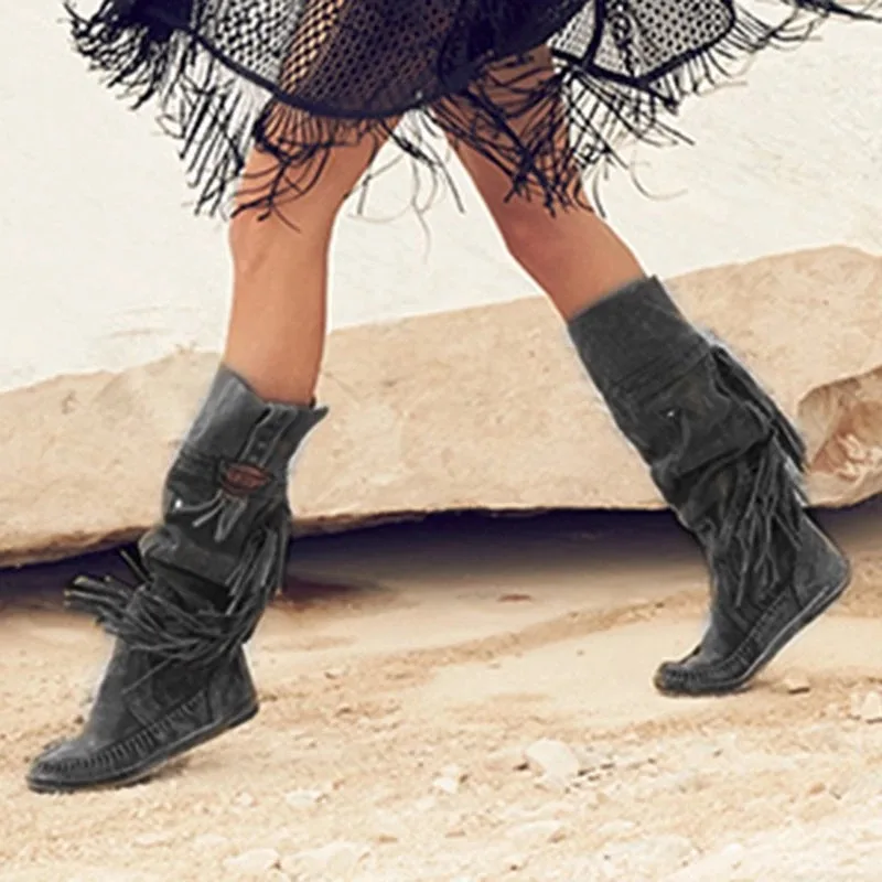 Женская обувь на плоской подошве в этническом стиле Стильные теплые ботинки на меху замшевые ботинки на низком каблуке высокие ботинки с бахромой зимние вышитый ботинок