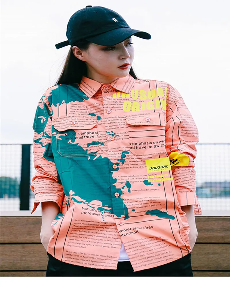 HTJ хип-хоп Мужская куртка Steetwear графическая карта газетный принт куртка тонкая Осенняя мода свободная куртка одежда