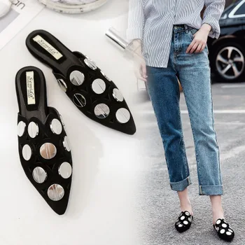

Half slippers female 2020 new spring and autumn fashion hollow rivet pointed toe breathable large size flat mules