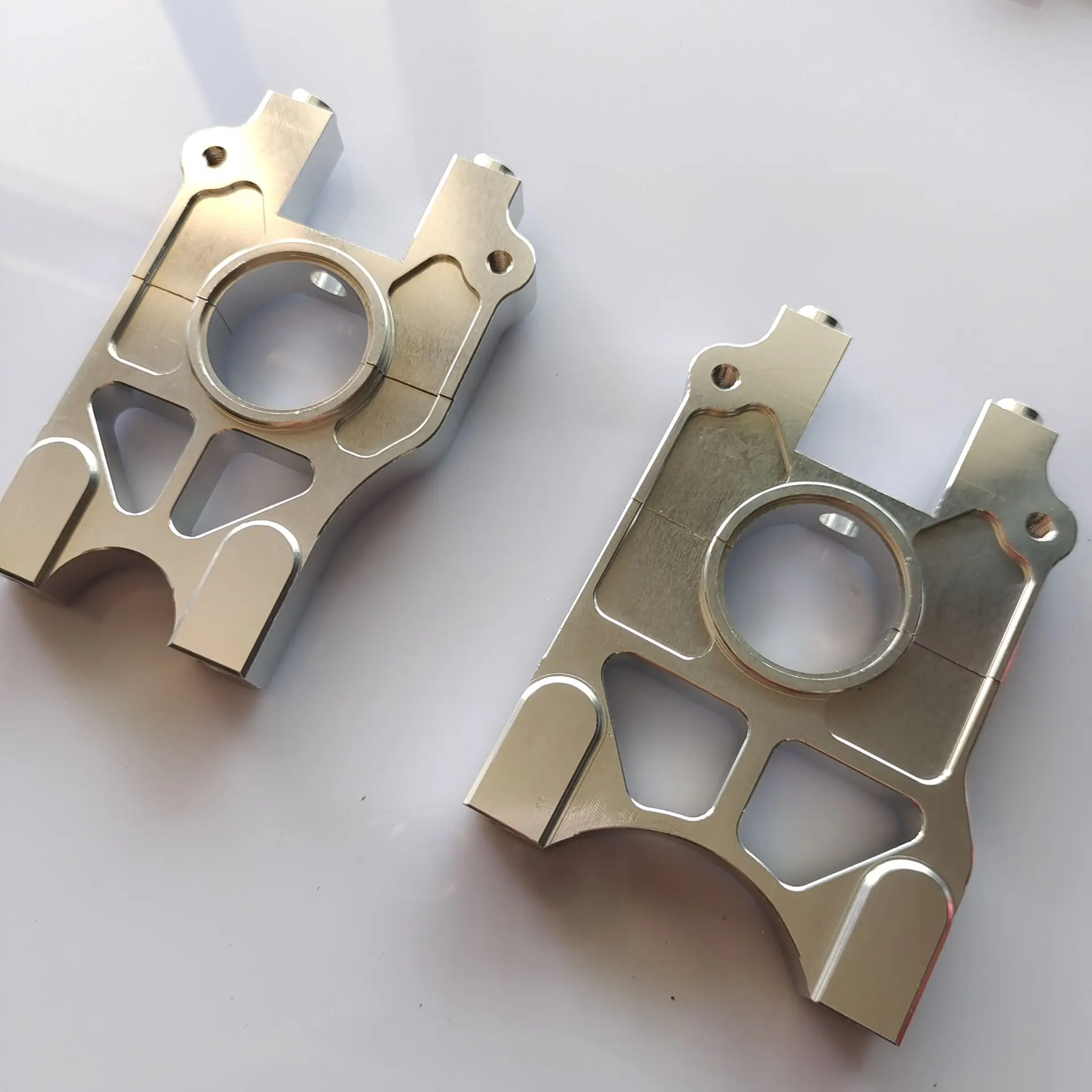 Aluminum Center Diff Mount Bracket for Losi 5ive-t KMx2 Rovan LT DTT 1/5 RC CAR