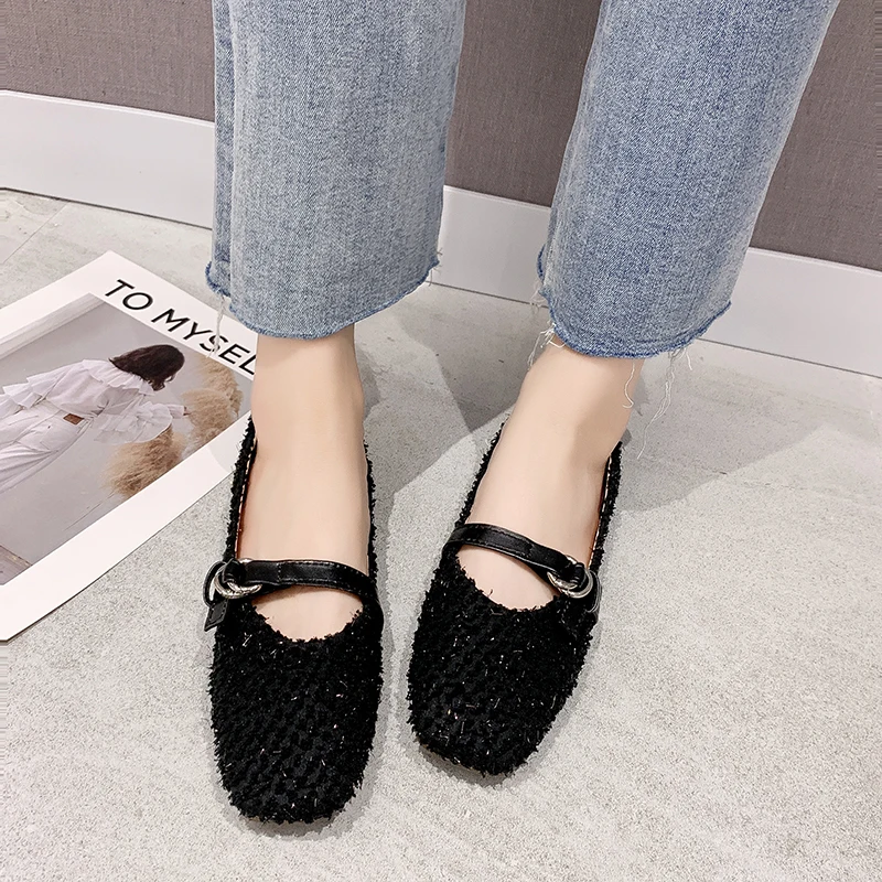 

Size 35-40 2019 New Classic Summer Female Flats Women's Round Toes Low Heels Metal Buckle Strap Shoes Woman Wild Casual Shoes