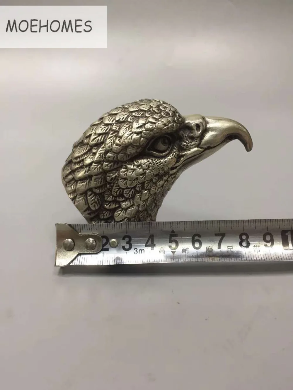 Китай(материк) coleccionable decorado a mano cabeza de halcón estatua artesanía de metal