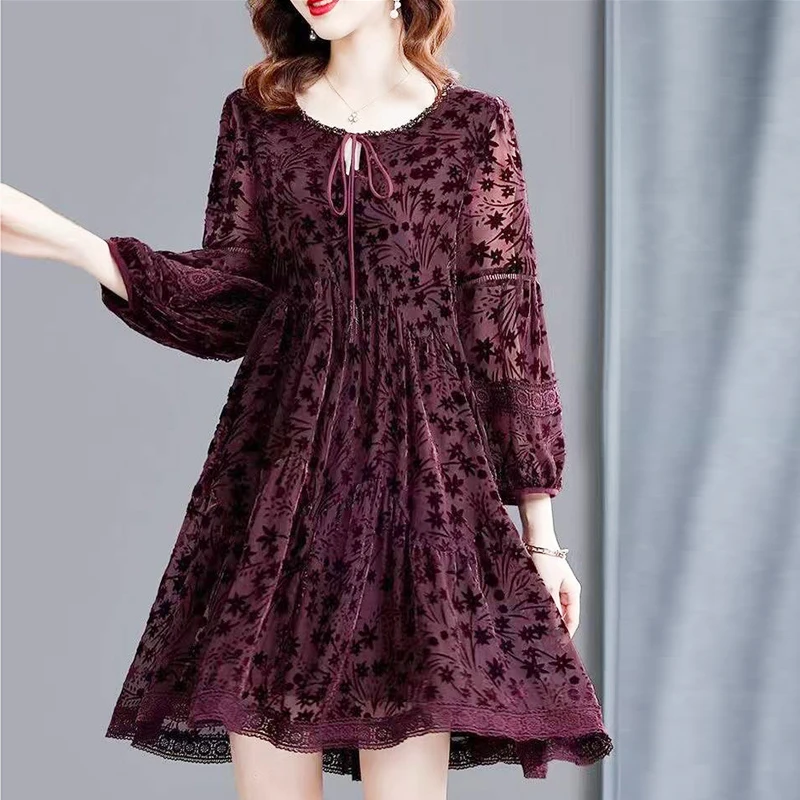 

2022 Spring Velvet Burnt Flower Dress Elegant Cute Flare Dress Crochet hem Lantern Sleeve Beautiful Party Dress Vestidos Women