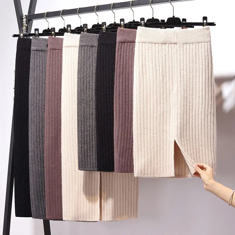 

2020 New Autumn and Winter Mid-length Knitted Skirt One-step Skirt Net Red Female Student Korean High Waist Split Korean Style
