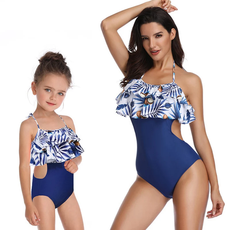 family clothes set Family Matching Swimsuit Lady Bikini Girls Swimsuit With Shorts Children Bathing Suit if you need two Swimwear, please order two cute matching outfits for couples