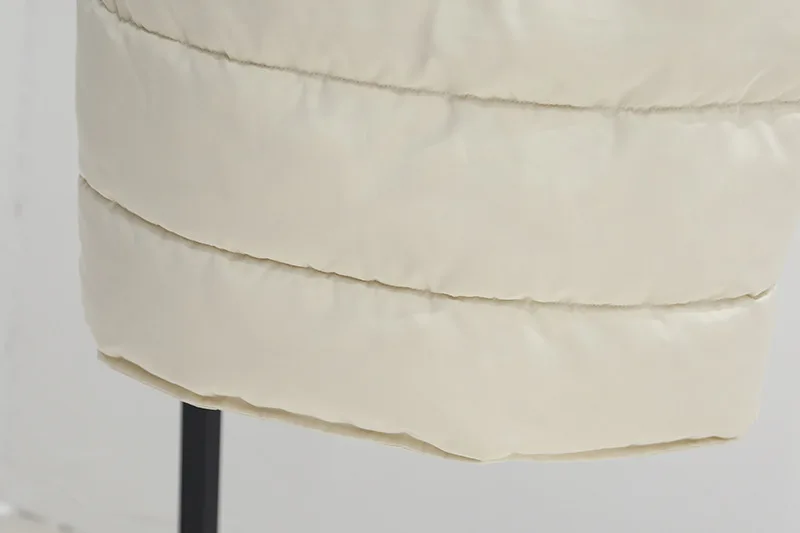 9434522718_1855766486