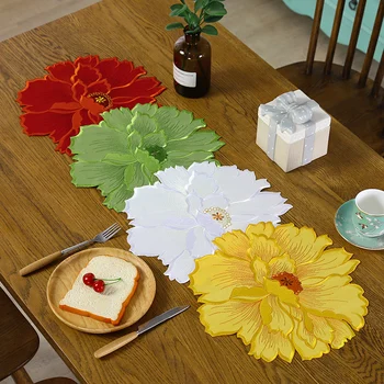 2022 New Super Flowers Embroidery Placemat 2