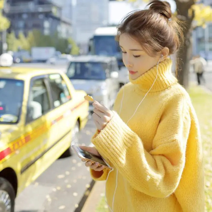 Осенне-зимний вязаный женский свитер с высоким воротом в Корейском стиле, Женские повседневные топы, однотонный свободный свитер 5275 50