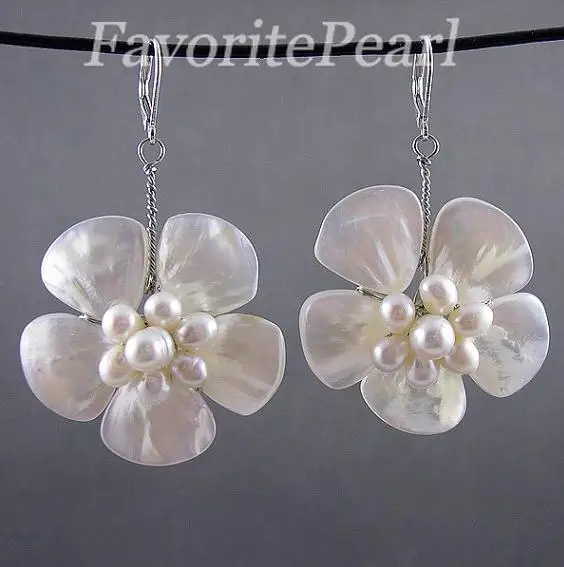 

Любимым жемчужные серьги с натуральным белым пресноводным жемчугом в виде Ракушки Серьги-подвески в форме цветка ручной работы в классическом стиле для девочек на свадебную вечеринку для женщин подарок