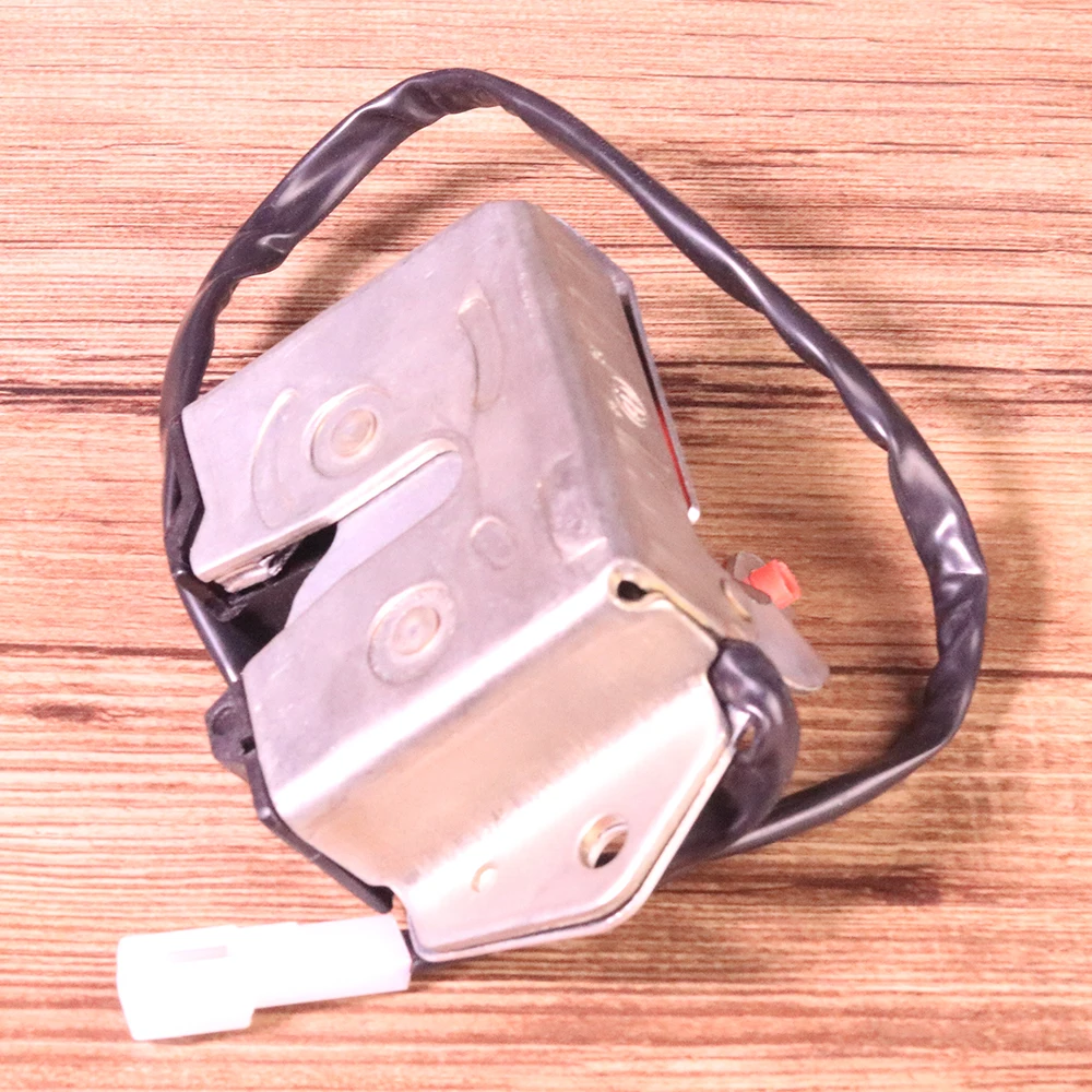 1x Car Tailgate Rear Back Door Lock Latch Replacement 69350-95J fit for Toyota Hiace 1990 1991 1992 1993 1994 For Dyna 2006 2010 (4)