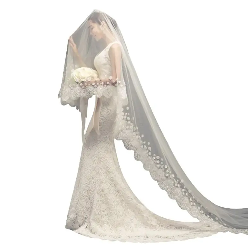 Однослойная женская свадебная фатиновая вуаль с длинным шлейфом, широкая вышитая Цветочная кружевная отделка, романтическая свадебная вуаль с лепестками