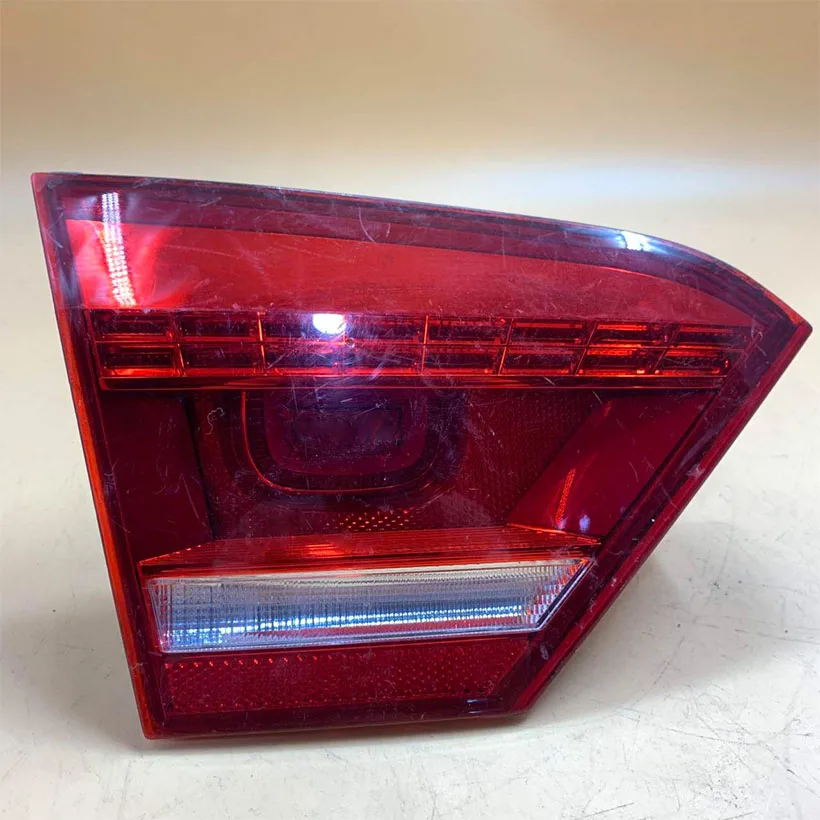 

CAR inner tail light assembly LED tail light 2011-2018v olk swa gen Pas sat tail bend light turn light anti-collision tail light