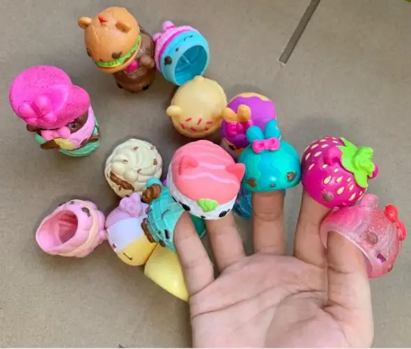 50PCS/lot Cartoon Action Figure Toy Sweet Cute Soft Hollow Little Animal Dolls Birthday Gift For Girls Kids Toys 4