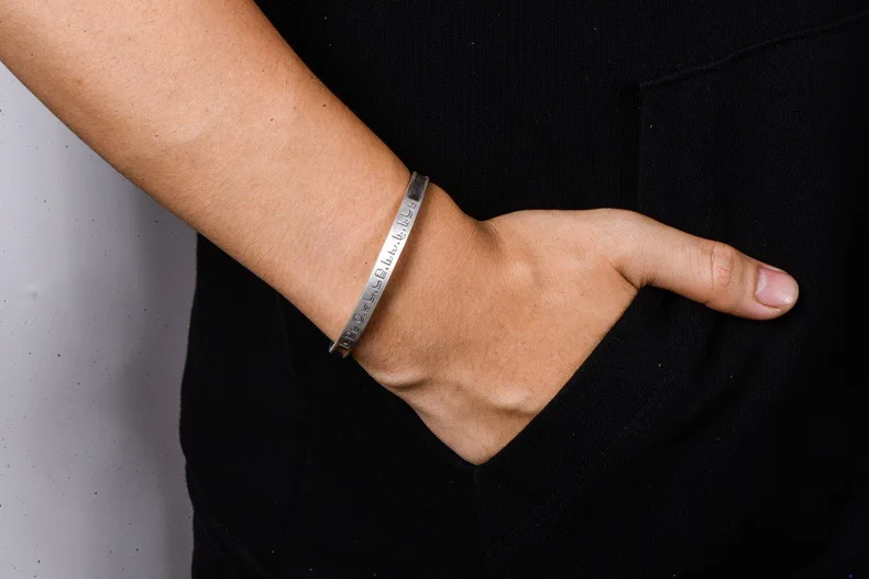 9565444375_1477970965