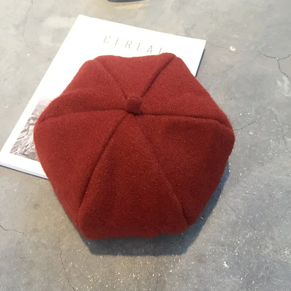 Beret Casual Spring Autumn Solid Color Warm Painter Cap Retro Versatile mao-Korean-style Children Octagonal Cap - Цвет: Красный