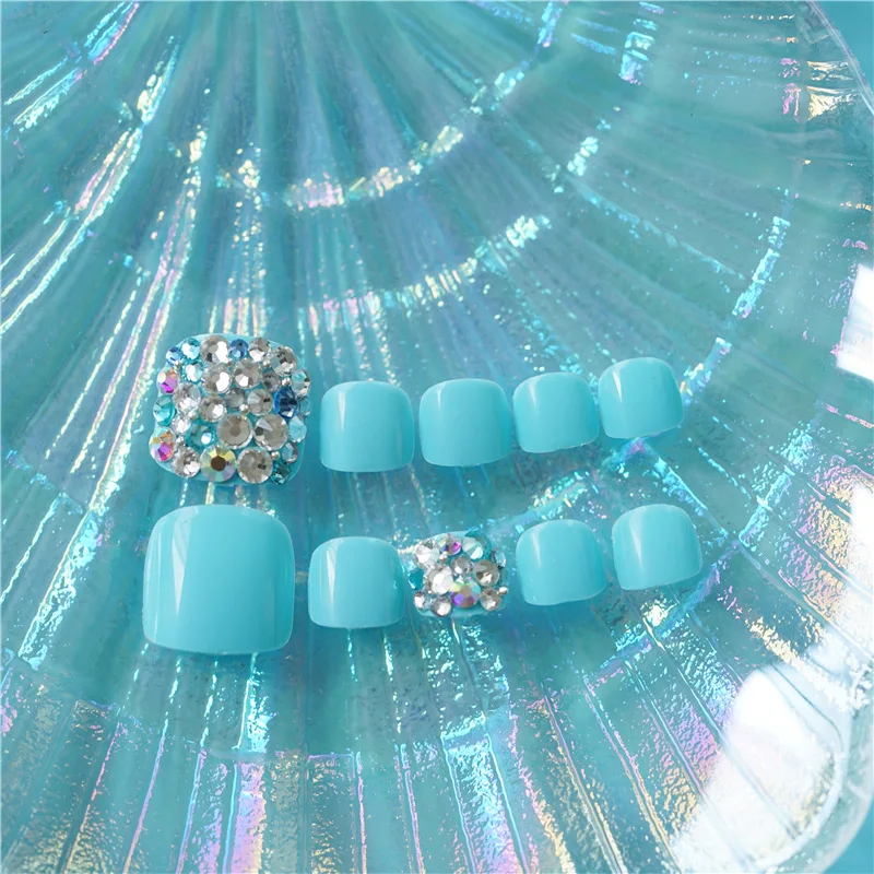 

24pcs Sea Blue Full Drill Fake Toenail Short Square Tablets Stickers False Summer DIY Nail With Nail Glue Patch Nails Art Tools