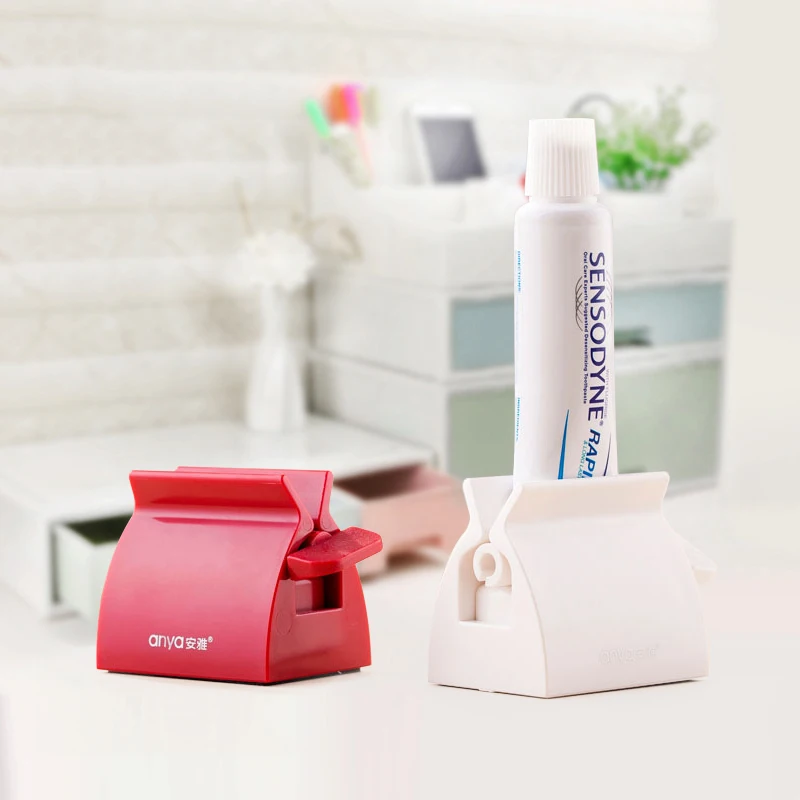 Multifunction Toothpaste Dispenser Portable Plastic Rolling Tube Toothpaste Squeezer Bathroom Accessories Set Holder