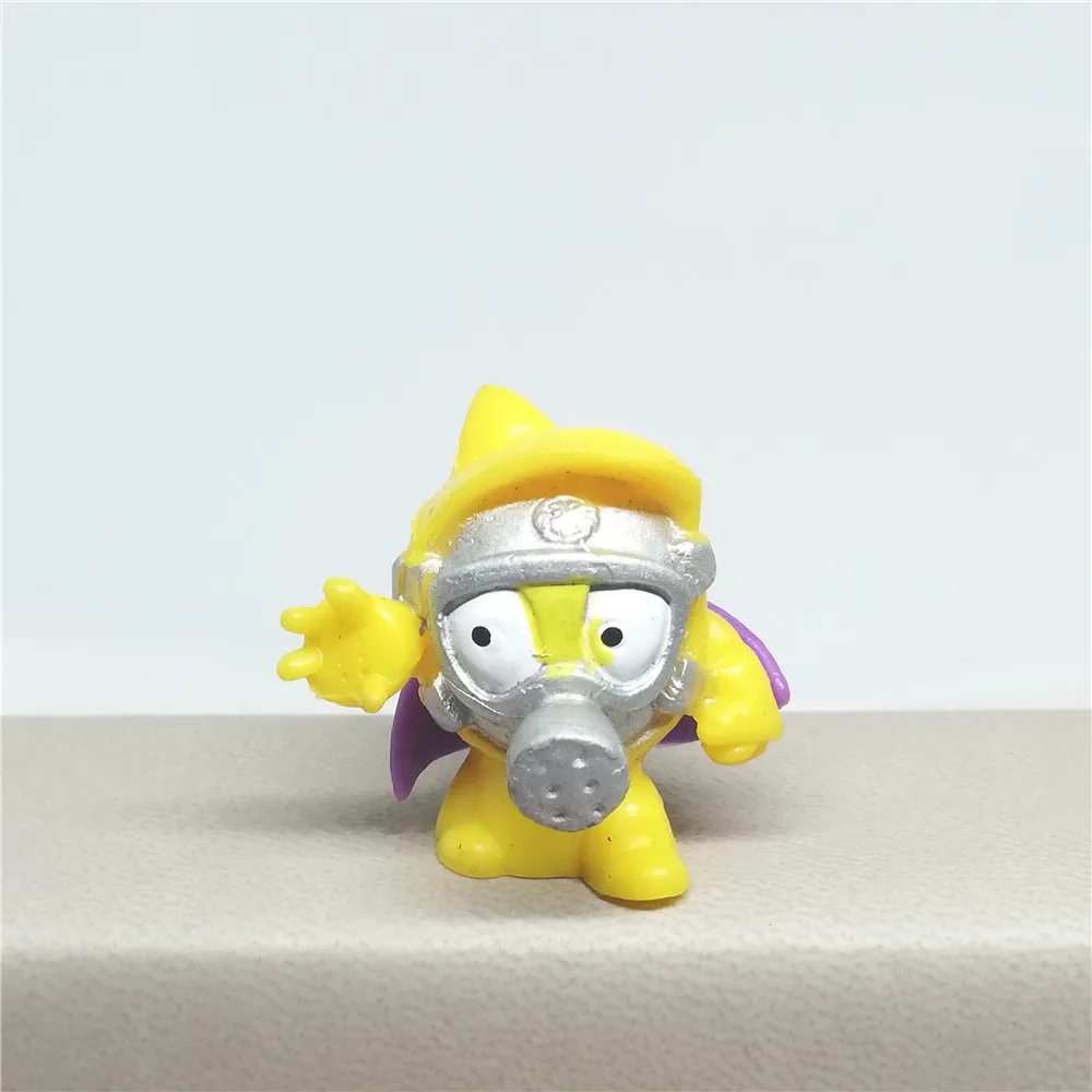 Ultra Rare Superzings 3 Anime Trash Dolls ENIGMA Action Figures Gold Silver Super zings 3cm Rubber Model Garbage Toy Kids Gift