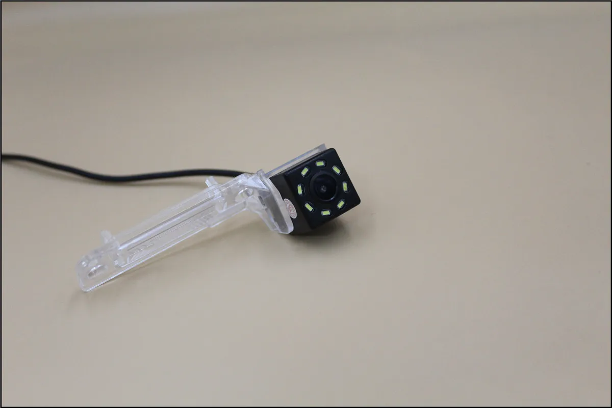 8LED камера заднего вида для Volkswagen Magotan Polo Хэтчбек Bora Golf Phaeton Skoda Superb Passat CC